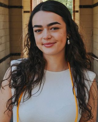 Photo of Gabriella Fernandes Dix, Pre-Licensed Professional, MHC