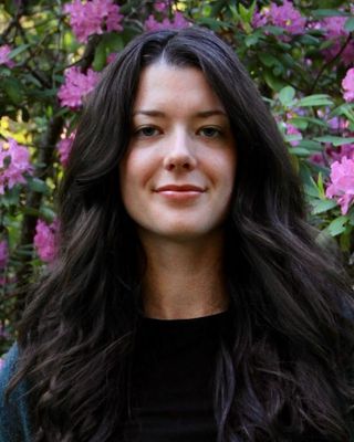 Katherin McKinnon, Professional Counselor Associate, Ashland, OR, 97520