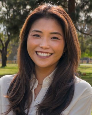 Photo of Kesy Yoon, Counselor, LPCC, LMHC