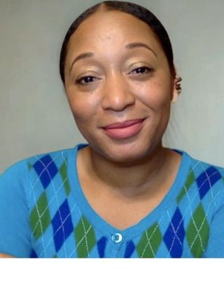 Photo of Zee Carle, Clinical Social Work/Therapist, LICSW