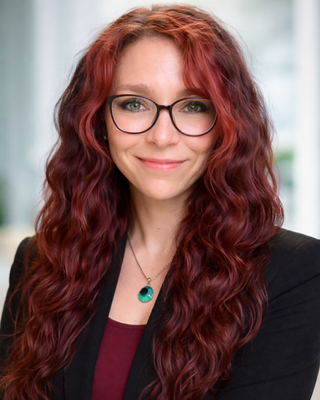 Photo of Tiffany Reaves, Clinical Social Work/Therapist, LICSW, S