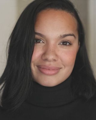 Photo of Alyx Treasure, Registered Psychotherapist (Qualifying), RP-Q