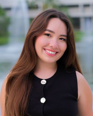 Photo of Angie Pardo, Registered Mental Health Counselor Intern, MS, RMHCI