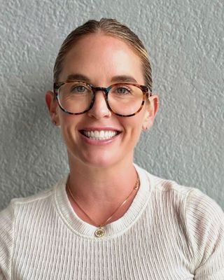Photo of Lindsay Engel, Marriage & Family Therapist Associate, AMFT