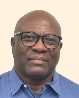 Photo of Bayo Agbolade, Psychiatric Nurse Practitioner, MSN, PMHNP