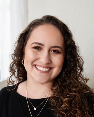 Photo of Nicole Marie Rivero, Counselor, LMHC, ATR