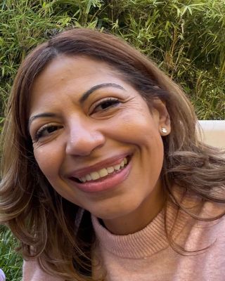 Photo of Dr. Aliris Alicea, Licensed Professional Counselor, EdD, LPC, LMHC, CCMHC, NCC