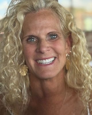 Photo of Elizabeth Leibel, Licensed Professional Counselor Candidate, MA, LPCC, MFTC