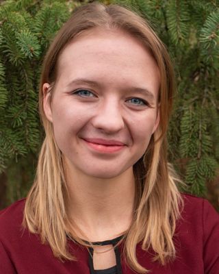 Photo of Mia McKeown- Current Openings, Clinical Social Work/Therapist, MSW, APSW