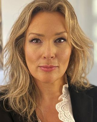 Photo of Comfort Shields - Comfort Shields, PhD (ClinPsy), MPhil (Oxon), Psychologist, HCPC - Clin. Psych.