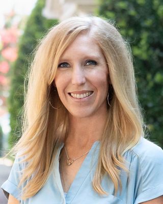Photo of Ashley Wright, Licensed Clinical Mental Health Counselor, LCMHCS