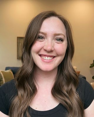 Photo of Jessie Heaton Hopper, Pre-Licensed Professional, CSW