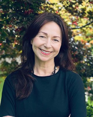 Photo of Izabela Skorska, Clinical Social Work/Therapist, LCSW, LICSW