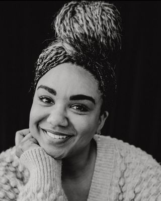 Photo of Kim Abrahams, Social Worker, BSocSci Hons