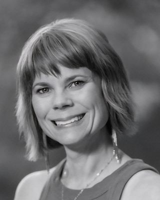 Photo of Jackie Coates, Associate Clinical Social Worker, ASW