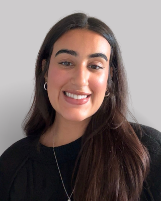 Photo of Deeya Sumra, Registered Psychotherapist (Qualifying), MACP