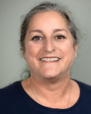 Photo of E Grinn, Clinical Social Work/Therapist in Knoxville, TN