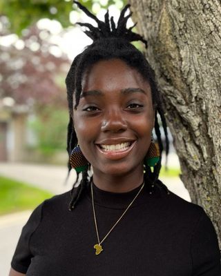 Photo of Jess Kumordzie-Gyasensir, Registered Social Worker in Kitchener, ON