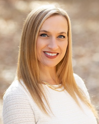 Photo of Lisa Lee, Licensed Professional Counselor, LPC, MSEd