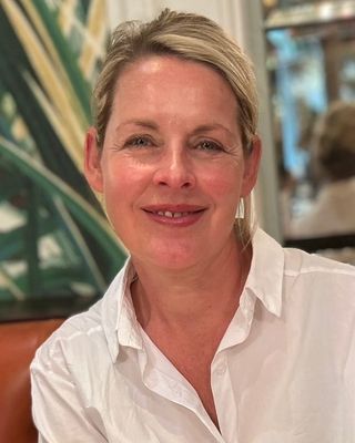 Photo of Carolyn Hextall, Counsellor, MNCPS Acc.