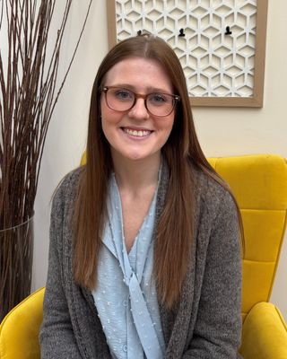 Photo of Jenna McKenzie, Pre-Licensed Professional
