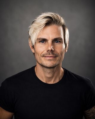 Photo of Robbie Jones - Palm Hearts Online Coaching, MSocSci