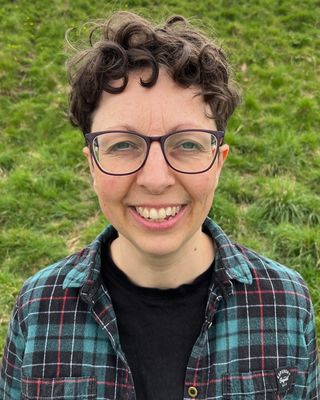 Photo of Laura Woodhouse, Psychotherapist, MSc, UKCP Trainee