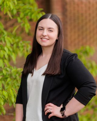 Photo of Lizzie Pollock, Lic Clinical Mental Health Counselor Associate, MS, LCMHCA, NCC