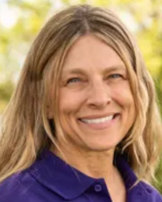 Photo of Heather McLaughlin, Licensed Social Worker, MSW, MPH, LSW