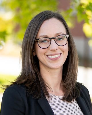 Photo of April Barker, Clinical Social Work/Therapist, LMFT