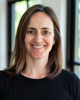 Photo of Dr. Lauren Ellis, Psychologist, PhD
