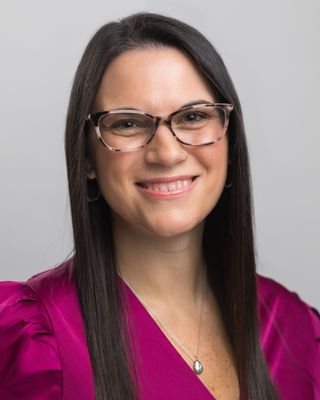 Photo of Vanessa Baumback - Healthy Minds NYC | Vanessa Baumback, LCSW, Clinical Social Work/Therapist