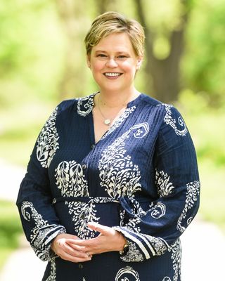 Photo of Darcy R Wexelbaum, Counselor in Naperville, IL