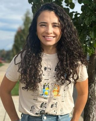 Photo of Adriana Lara, Marriage & Family Therapist Associate, LMFTA