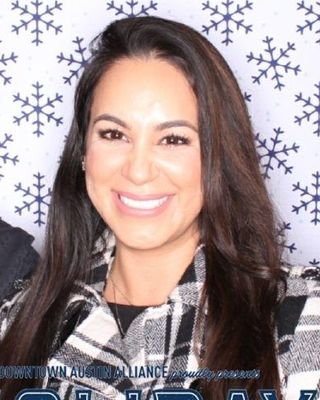 Photo of Monica Gomez, Psychologist in Austin, TX
