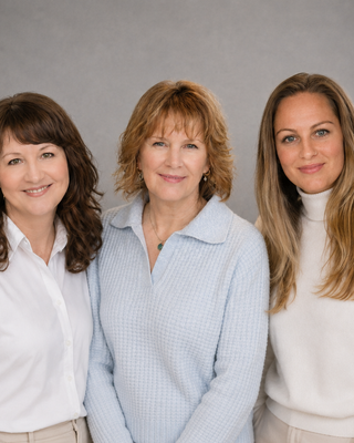 Photo of Barb Davies - Amethyst Wellness Group Inc., Registered Social Worker, RSW, MSW, CCH