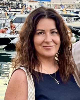 Photo of Louise Christie, Counsellor, MNCPS Acc.