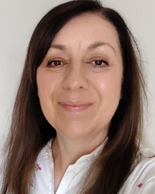 Photo of Karen Hoffman, Counsellor, MBACP