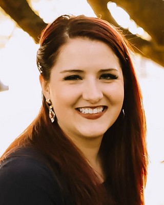 Photo of Elizabeth Crowder - Lux Tua Counseling, Marriage & Family Therapist, MA, LMFT
