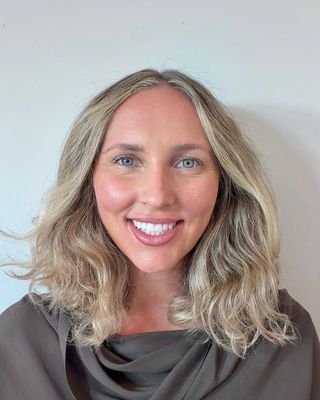 Photo of Caroline Dagarin, Pre-Licensed Professional, MFA