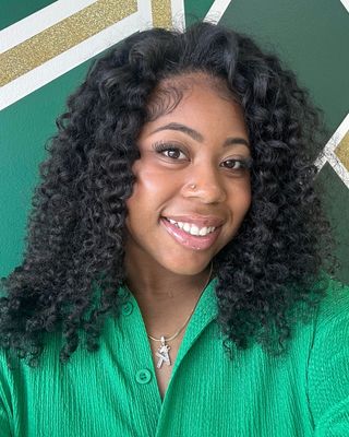 Photo of Kayla McDonald, Clinical Social Work/Therapist, LLMSW