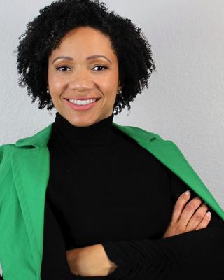 Photo of Levonia Rose, LPC, R-DMT, Licensed Professional Counselor
