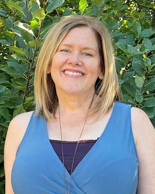 Photo of Rebecca Luttrell, Licensed Professional Counselor Candidate, MA