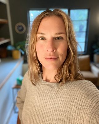 Photo of Stephanie Vidoli, Marriage & Family Therapist Associate, MA, AMFT, RYT