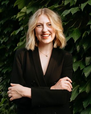 Photo of Rachael Bohlender, Registered Psychotherapist, MDiv, BScN, RN, RP