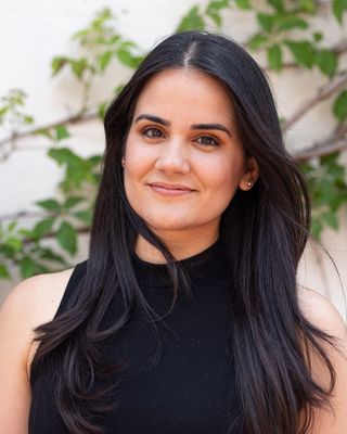 Photo of Mara Gutierrez, Clinical Social Work/Therapist, LICSW