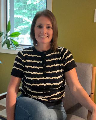 Photo of Sarah Eisenhauer, Licensed Clinical Mental Health Counselor, LCMHC, LPC, LCPC, KTCCert, BCN