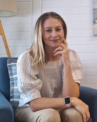 Photo of Alana Garton, Psychologist, MPsych, PsyBA - Clin. Psych