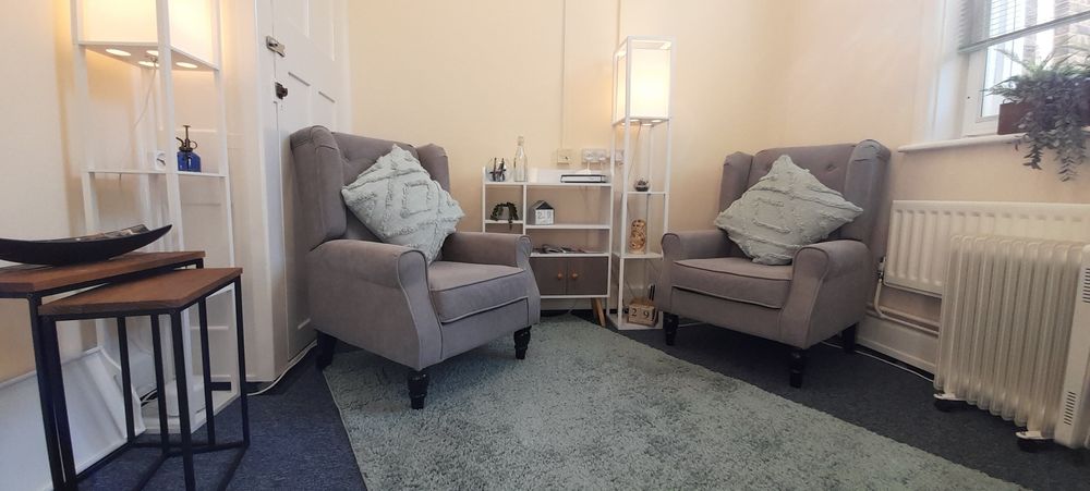 A therapy space for you to unwind without judgement or pressure.