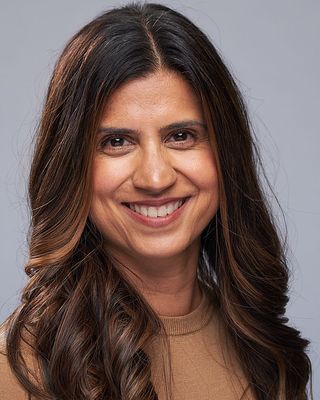 Photo of Samra Hashim At McDowall In Mississauga, Registered Psychotherapist (Qualifying)